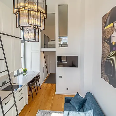 Ministerija Loft With Parking & Ac Kaunas